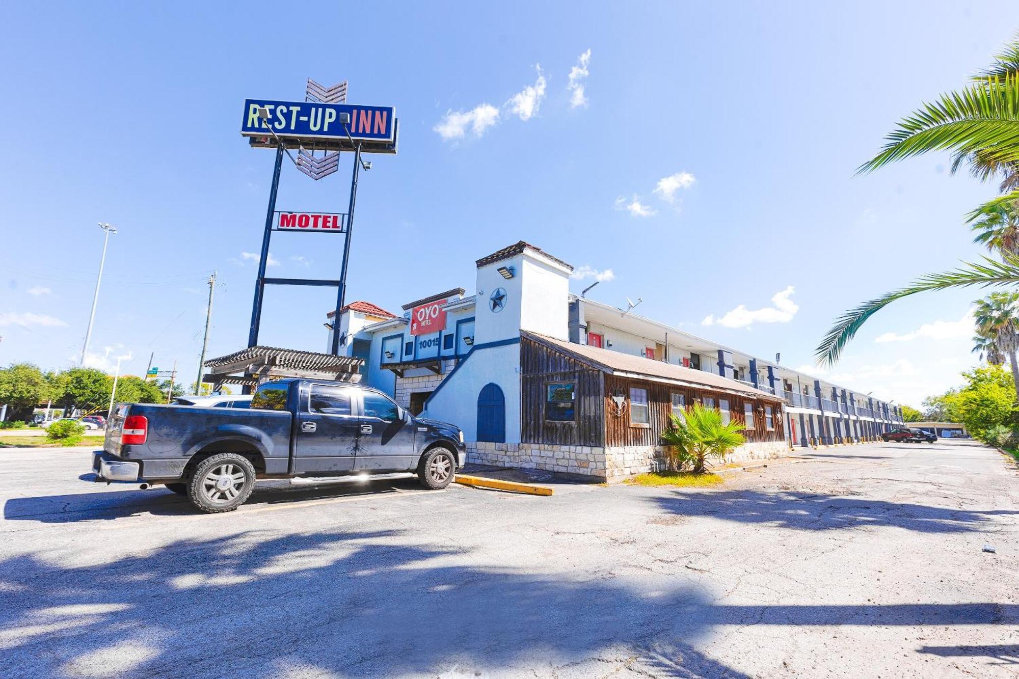 Oyo Hotel Houston, Tx Near Medical Center Nrg Stadium ภายนอก รูปภาพ